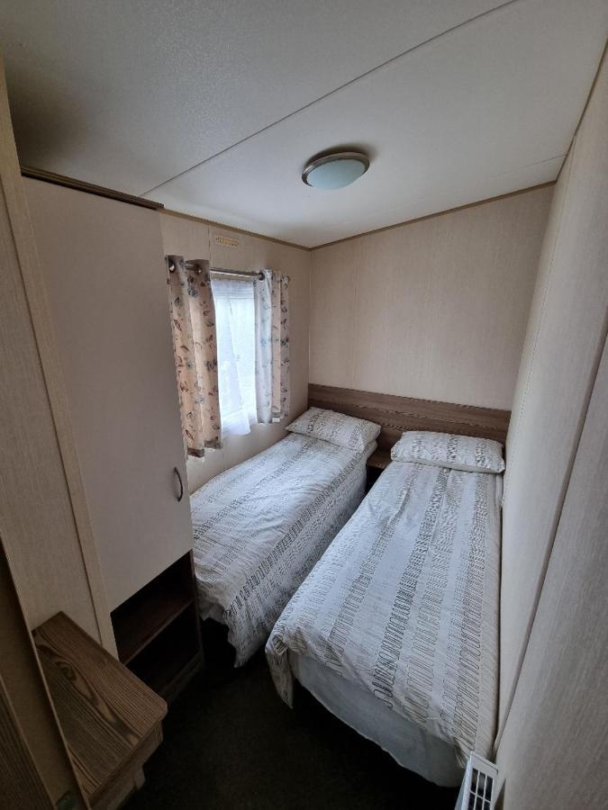 Willow-Static Caravan On Holiday Park Near Margate, Kent Hotel Birchington-on-Sea Eksteriør billede